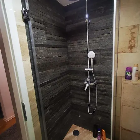 Appartement Luxury Apartment. 10 Minutes Taxi Ride To Center Timişoara